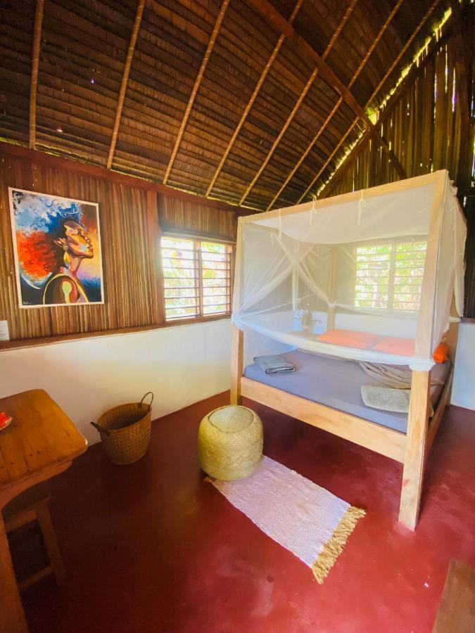 Tamarin Lodge Ampangorinana Luaran gambar