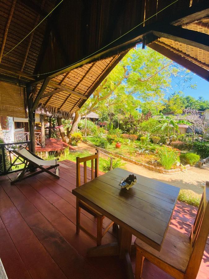 Tamarin Lodge Ampangorinana Luaran gambar