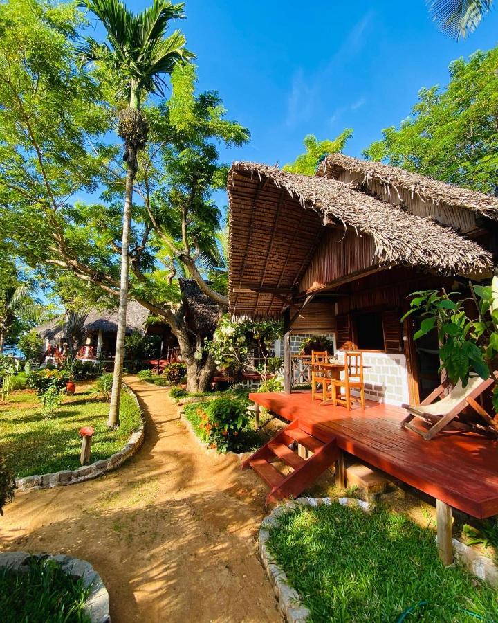 Tamarin Lodge Ampangorinana Luaran gambar