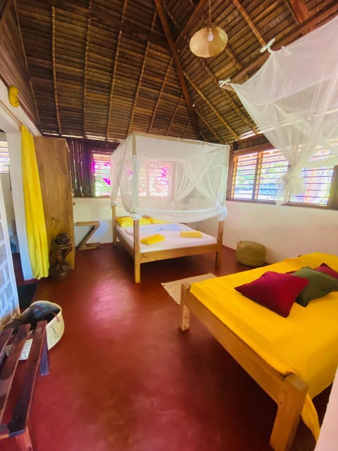 Tamarin Lodge Ampangorinana Luaran gambar