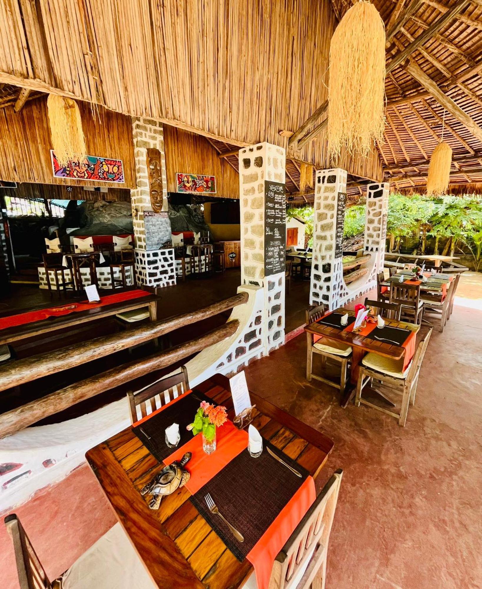 Tamarin Lodge Ampangorinana Luaran gambar